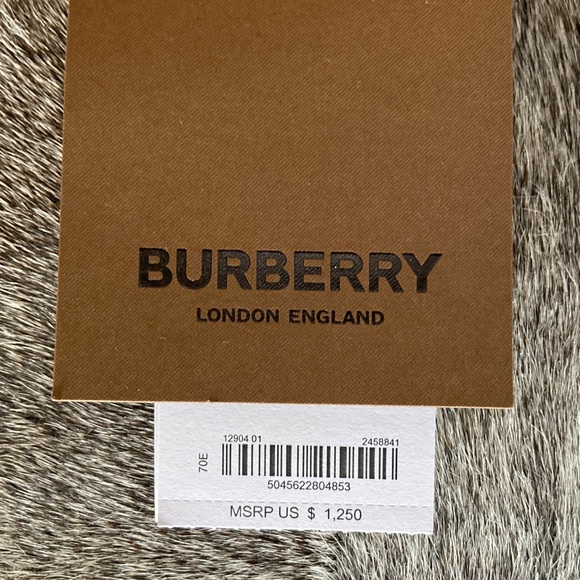 Burberry Wool Cashmere Knit Hooded Cape - Picture 15 of 16